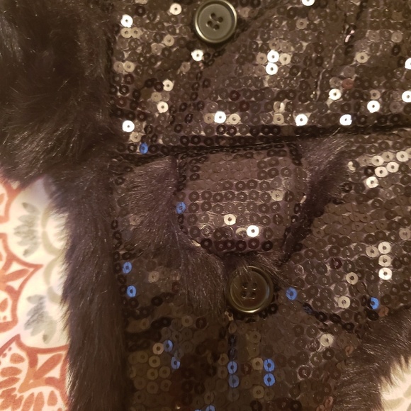 Winter hat - Picture 4 of 4